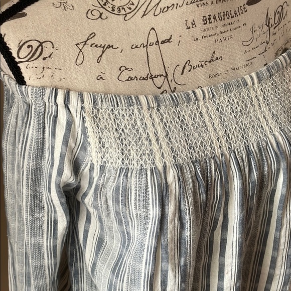 Roxy moon sapphire off the shoulder smocked 3/4 sleeve blouse - Picture 2 of 5